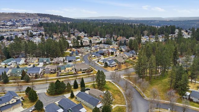 9002 N Sundance Dr, Spokane, WA 99208