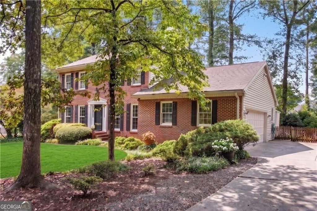 1475 Luke Lane, Lawrenceville, GA 30043 — photo 2