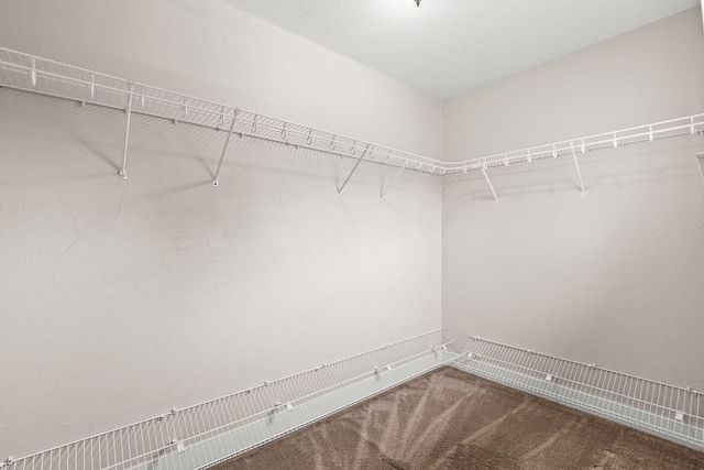 10 Pond Edge Trl, Wareham, MA 02571