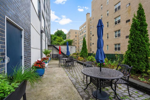20 Old Mamaroneck Road 7G, White Plains, NY 10605