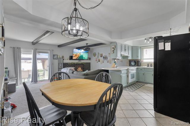 5407 Fairview Drive, Grand Blanc, MI 48439