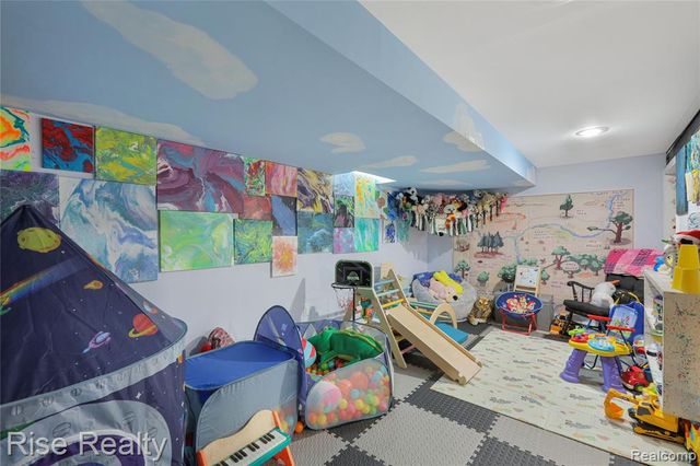 5407 Fairview Drive, Grand Blanc, MI 48439