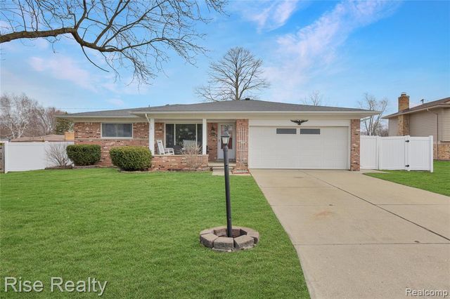 5407 Fairview Drive, Grand Blanc, MI 48439