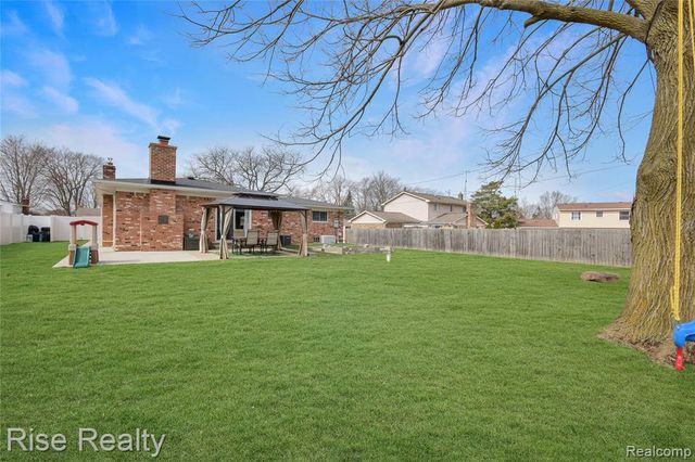 5407 Fairview Drive, Grand Blanc, MI 48439