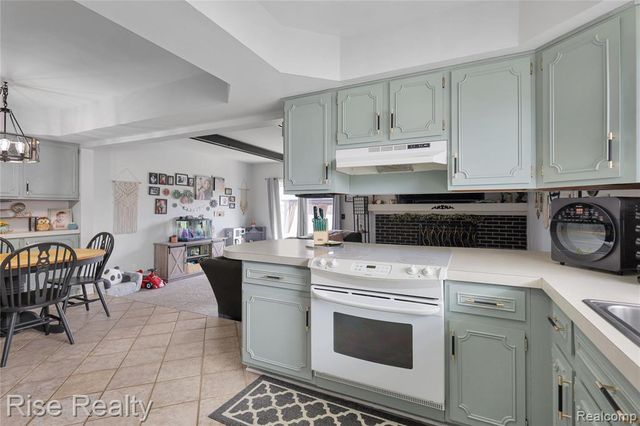 5407 Fairview Drive, Grand Blanc, MI 48439