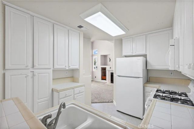 2808 Cottage, Paso Robles, CA 93446