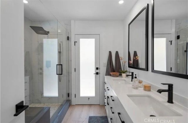 4240 Kingfisher Road, Calabasas, CA 91302