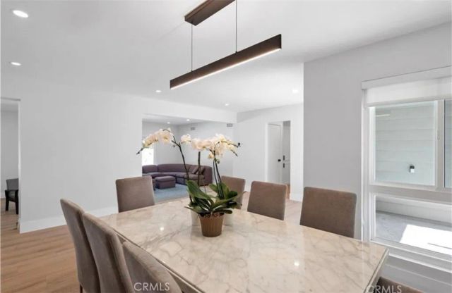 4240 Kingfisher Road, Calabasas, CA 91302
