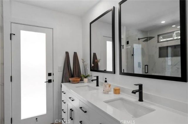 4240 Kingfisher Road, Calabasas, CA 91302