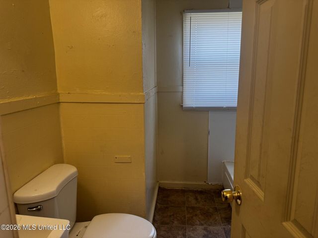 933 Randall Street, Jackson, MS 39203