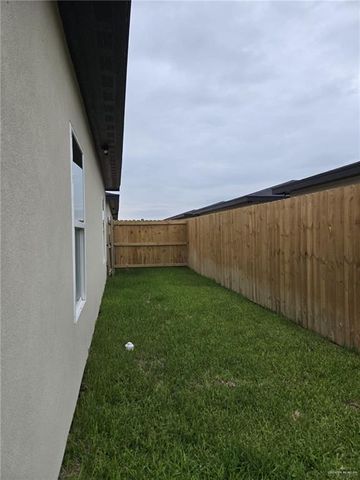 2605 Brookside Bend Street 4, Edinburg, TX 78539