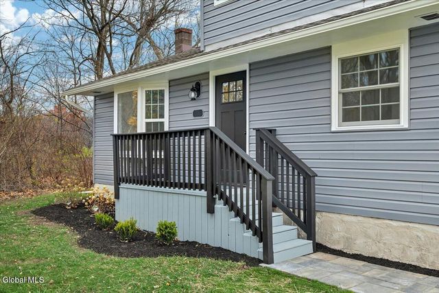 2256 N Old Post Road, Schodack, NY 12033