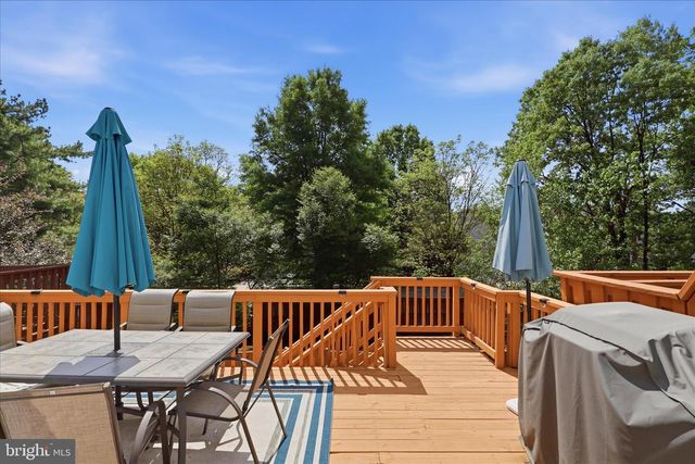 6013 KEBLE DR, Alexandria, VA 22315