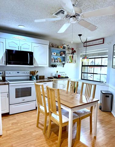 45 Centennial Court, Deerfield Beach, FL 33442