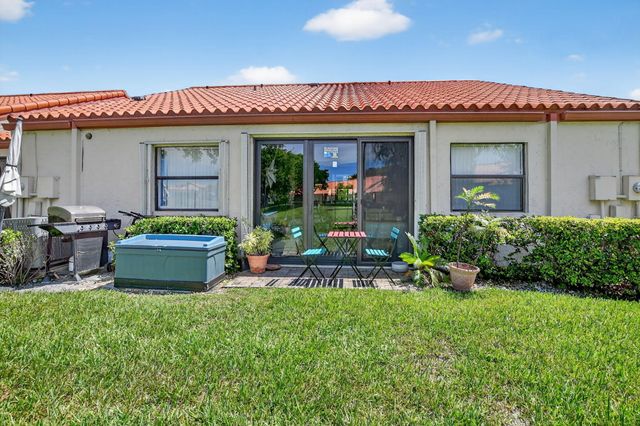 45 Centennial Court, Deerfield Beach, FL 33442
