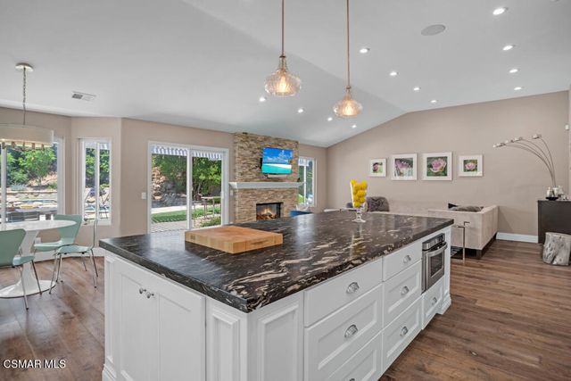 4953 Kilburn Court, Oak Park, CA 91377