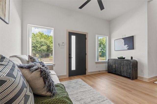 4214 Clover Street B, Houston, TX 77051