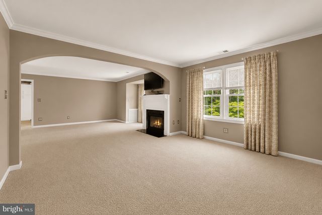 1022 DELF DR, Mclean, VA 22101