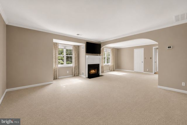 1022 DELF DR, Mclean, VA 22101