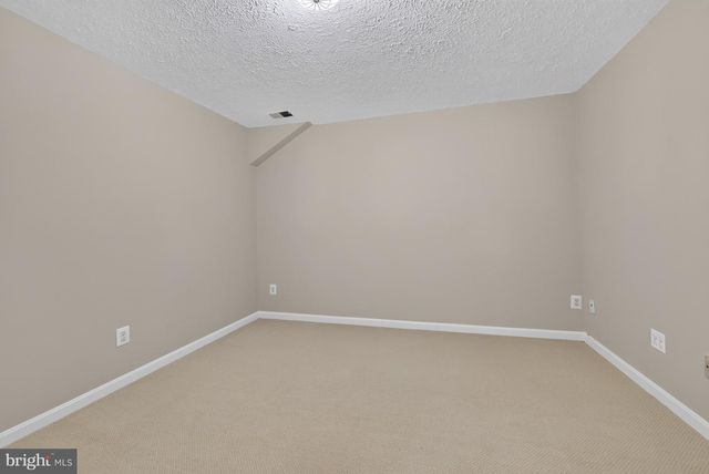 1022 DELF DR, Mclean, VA 22101