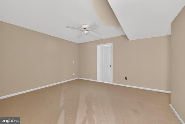 1022 DELF DR, Mclean, VA 22101