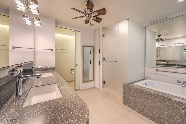 3726 Las Vegas Boulevard 1002, Las Vegas, NV 89158