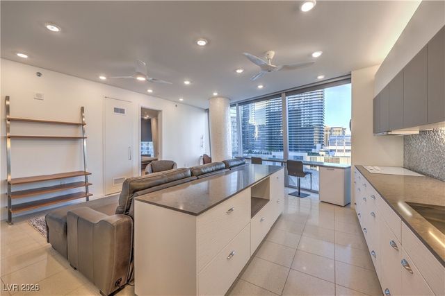 3726 Las Vegas Boulevard 1002, Las Vegas, NV 89158