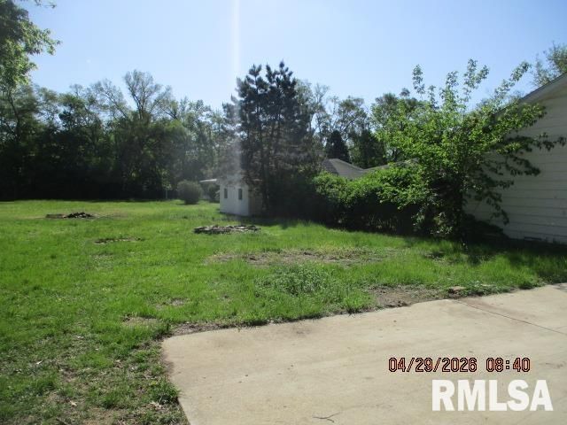 1016 AUGUSTA Street, Pekin, IL 61554