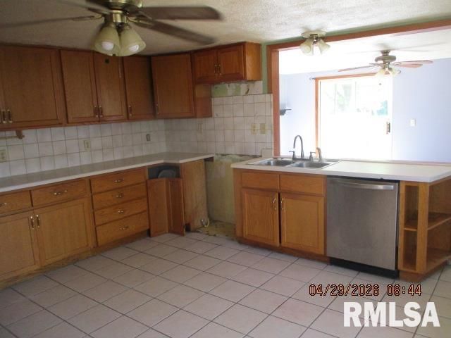 1016 AUGUSTA Street, Pekin, IL 61554