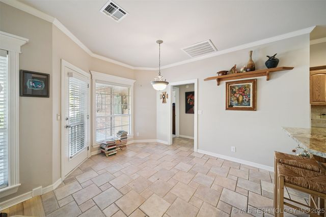 8949 N 139th East Avenue, Owasso, OK 74055