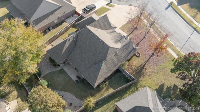 8949 N 139th East Avenue, Owasso, OK 74055