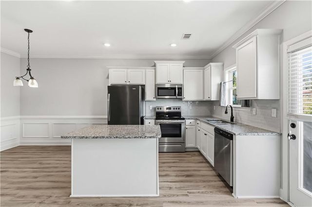 3682 Acorn Drive 17, Oakwood, GA 30566