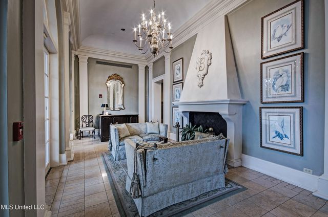 1200 Meadowbrook Road, 24, Jackson, MS 39206