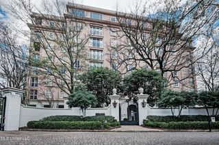 1200 Meadowbrook Road, 24, Jackson, MS 39206