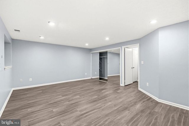 6104 STONEPATH CIR, Centreville, VA 20120