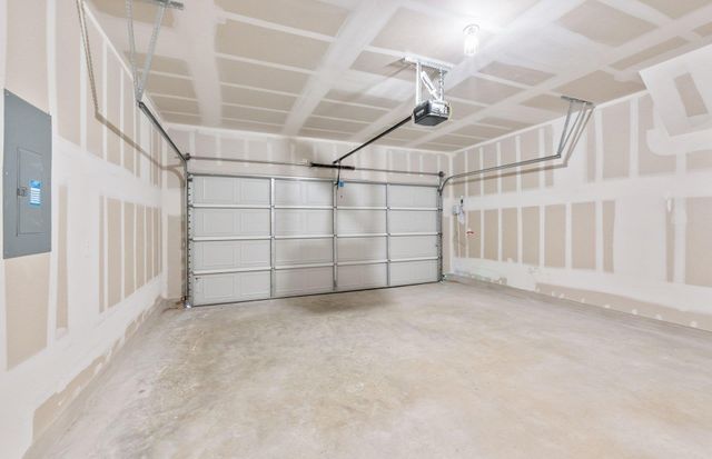 1113 Paradise Canyon DR, Jarrell, TX 76537