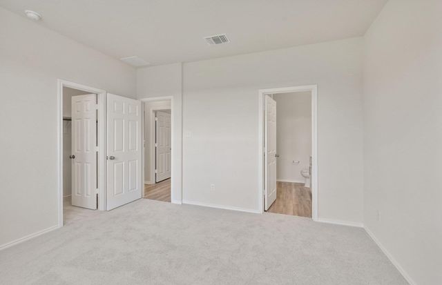 1113 Paradise Canyon DR, Jarrell, TX 76537