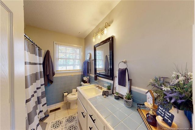 284 Channing Drive, Fayetteville, NC 28303