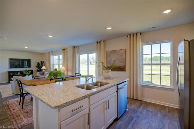 251 Warbler Way, Lexington, NC 27295