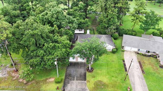 8820 Kailua Place, Diamondhead, MS 39525