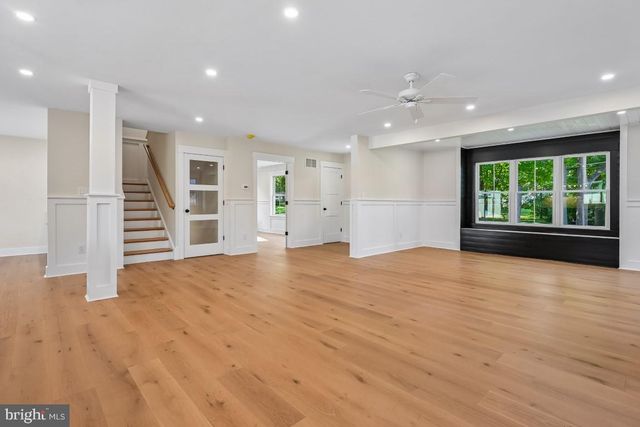 406 LONGWOOD DR, Haddonfield, NJ 08033
