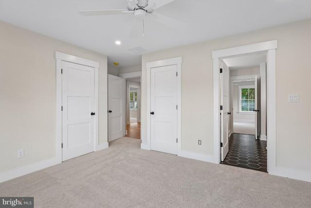 406 LONGWOOD DR, Haddonfield, NJ 08033