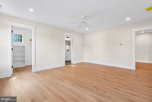 406 LONGWOOD DR, Haddonfield, NJ 08033