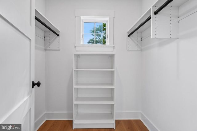 406 LONGWOOD DR, Haddonfield, NJ 08033