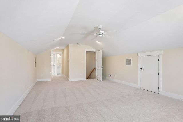 406 LONGWOOD DR, Haddonfield, NJ 08033