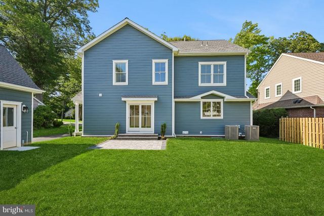 406 LONGWOOD DR, Haddonfield, NJ 08033