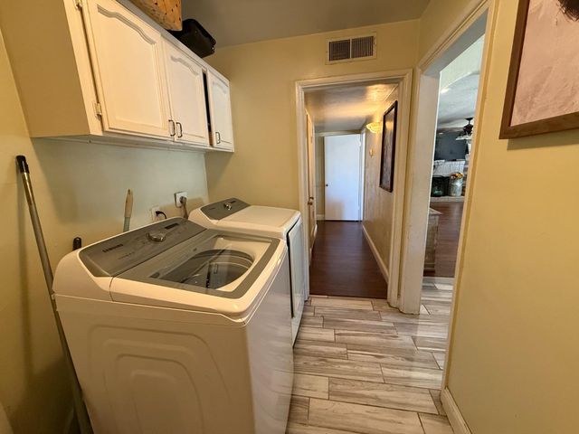 3858 E Dakota Avenue, Fresno, CA 93726