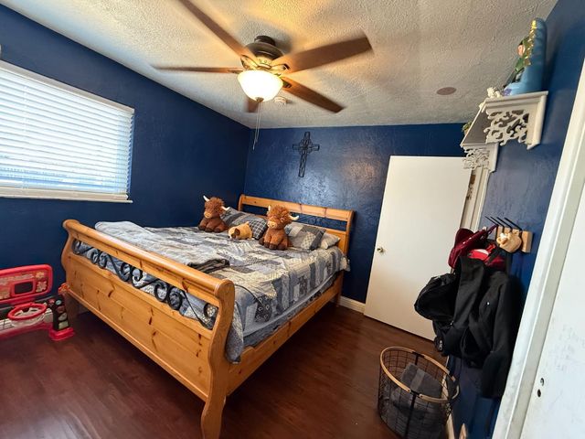 3858 E Dakota Avenue, Fresno, CA 93726
