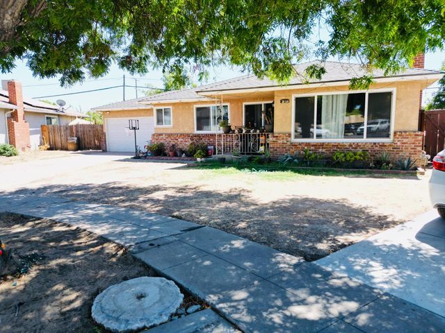 3858 E Dakota Avenue, Fresno, CA 93726