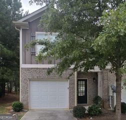 3310 Pennington Drive, Lithonia, GA 30038